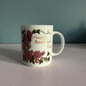 Vintage 80s “happy secretary’s day” mug